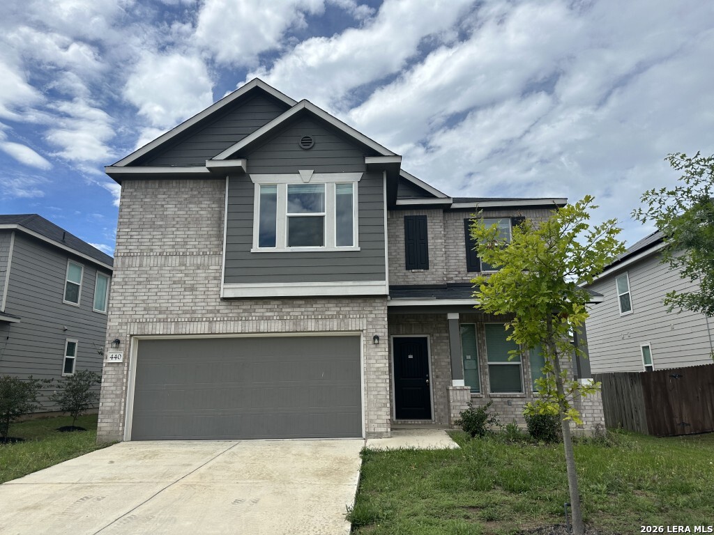 440 Sunrise Park, Seguin, TX 78155 — photo 1