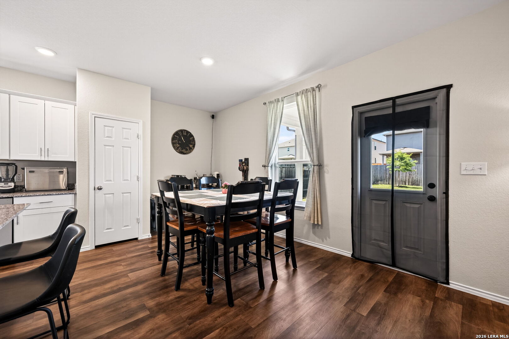 10246 Crossbuck, ,  78109 — photo 1
