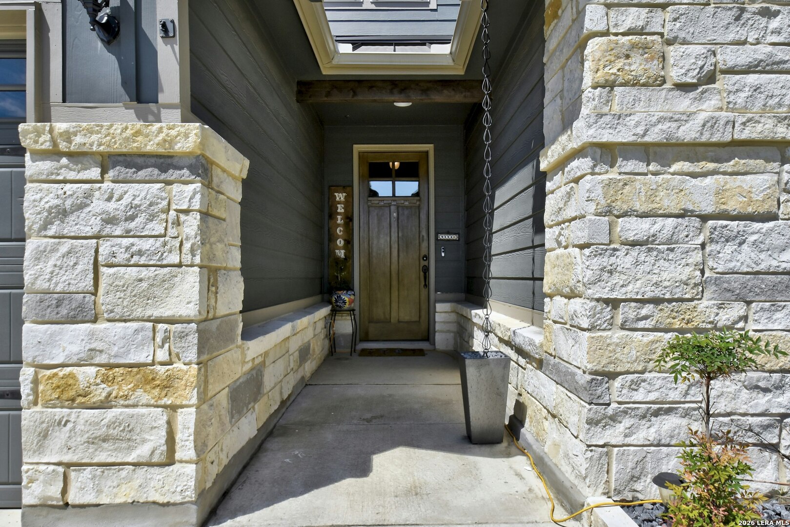 9113 Sunpool, , 78154 — photo 1