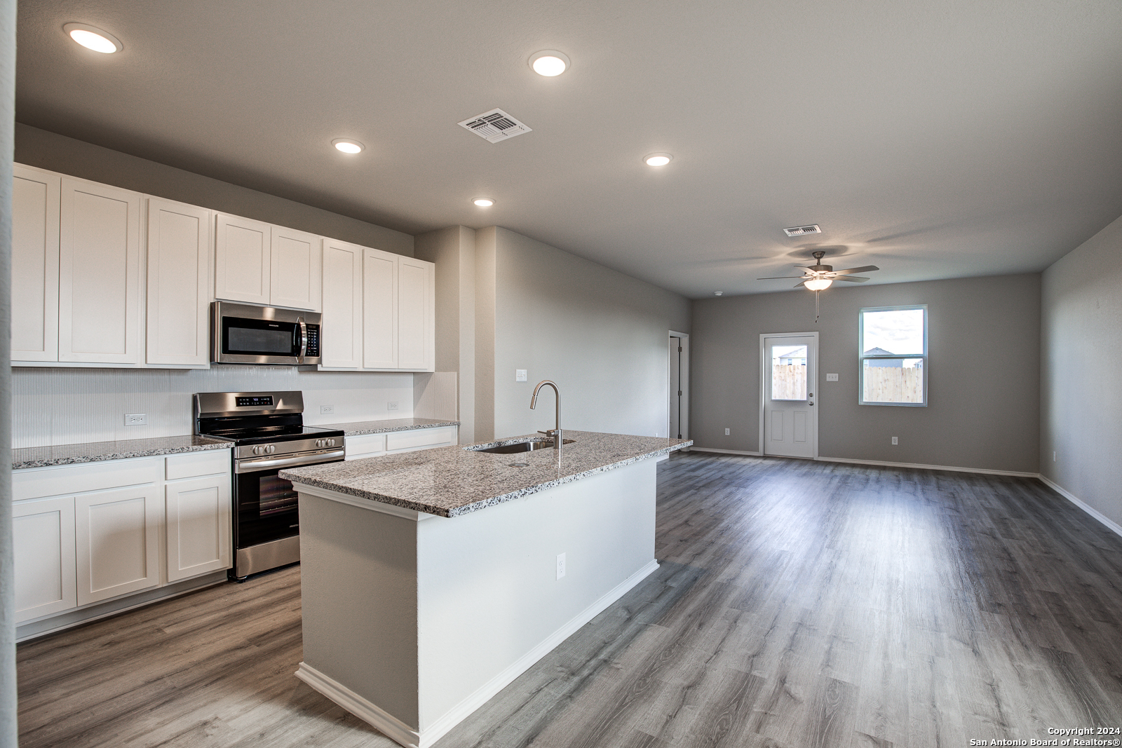 2511 Pink Pearl Dr., ,  78224 — photo 1