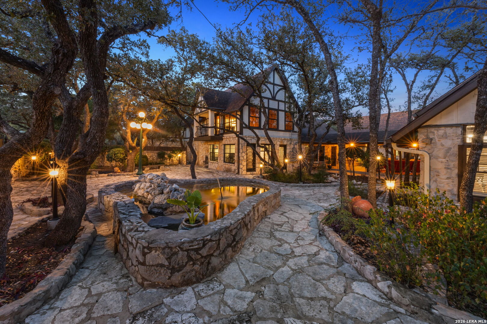 232 Meadowbrook Dr, Hollywood Park, TX 78232 — photo 1
