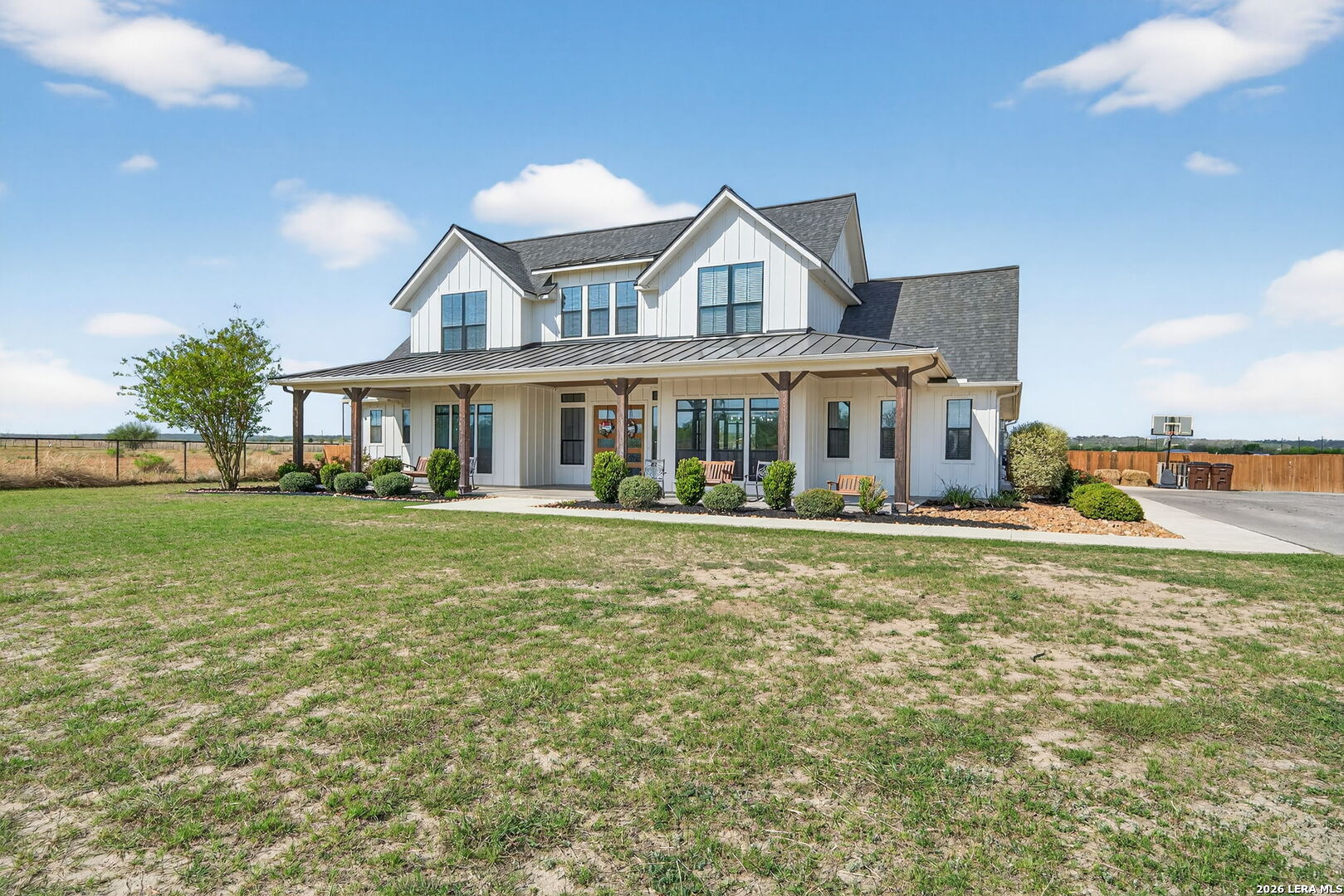 2493 County Road 4713, LaCoste, TX 78039 — photo 1