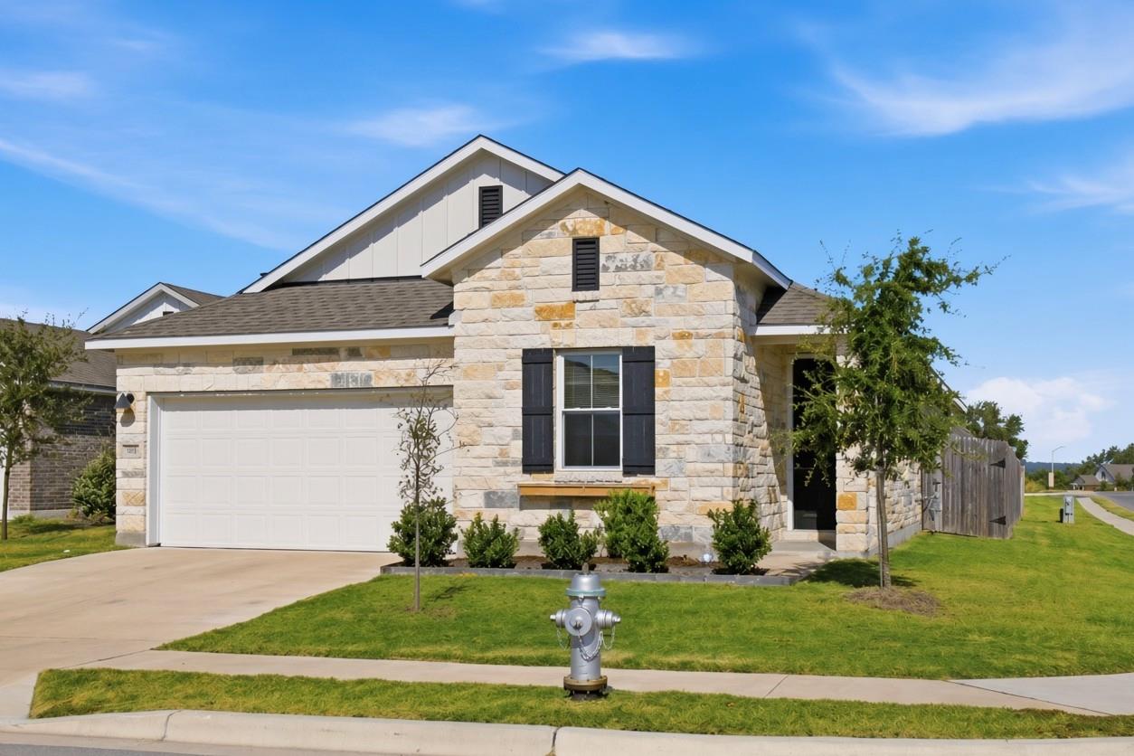 104 Ladolia, San Marcos, TX 78666 — photo 1