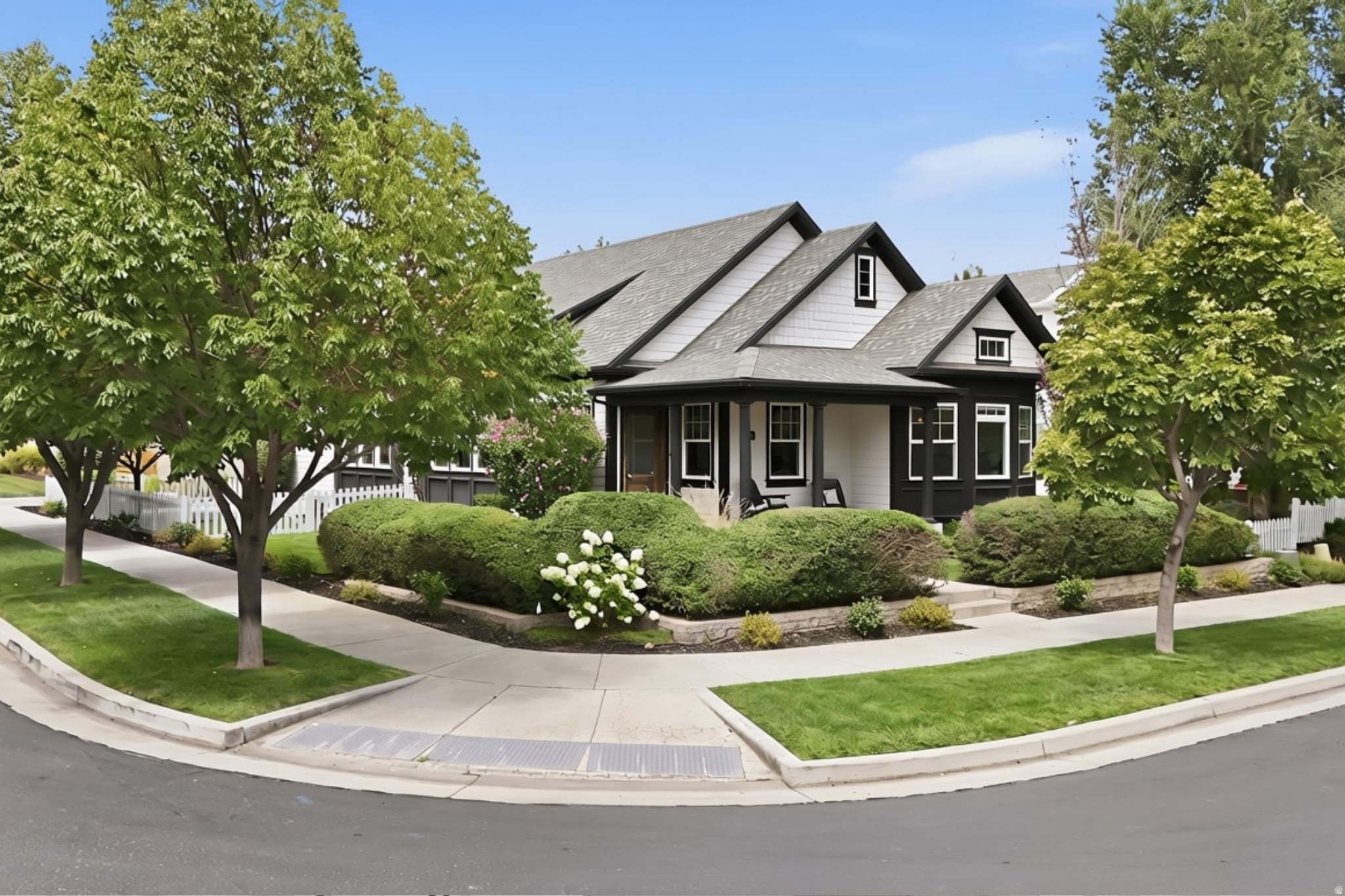 10356 S CHENANGO LN, South Jordan, UT 84009 — photo 1