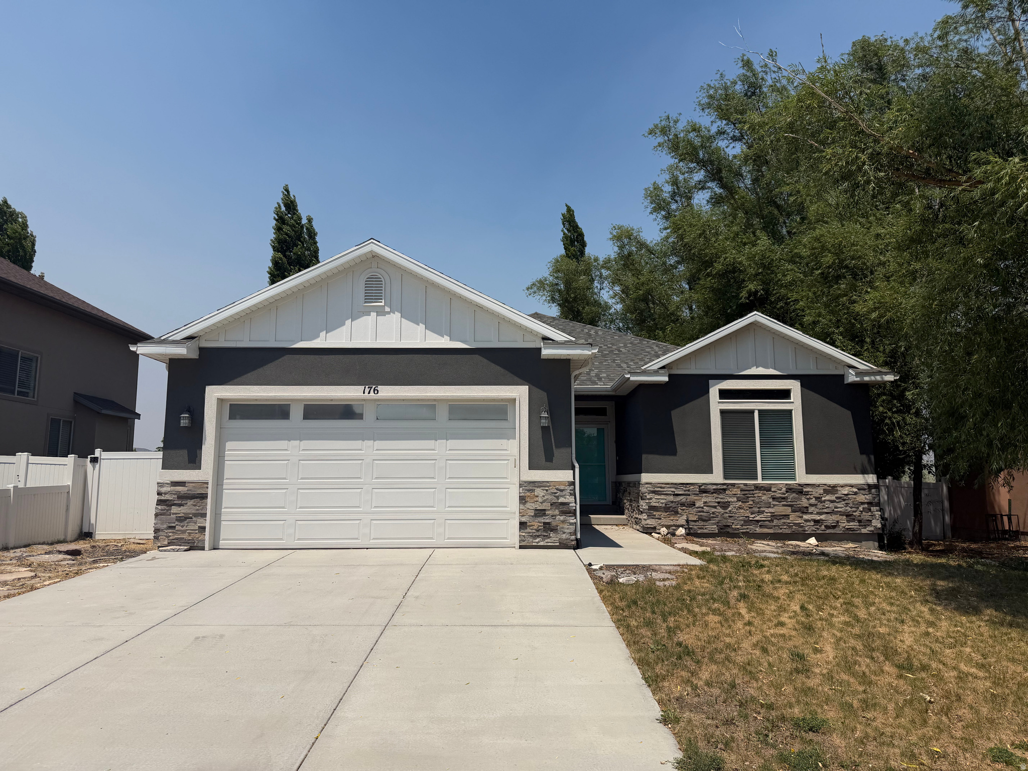176 E BROOKSHIRE DR, Saratoga Springs, UT 84045 — photo 1