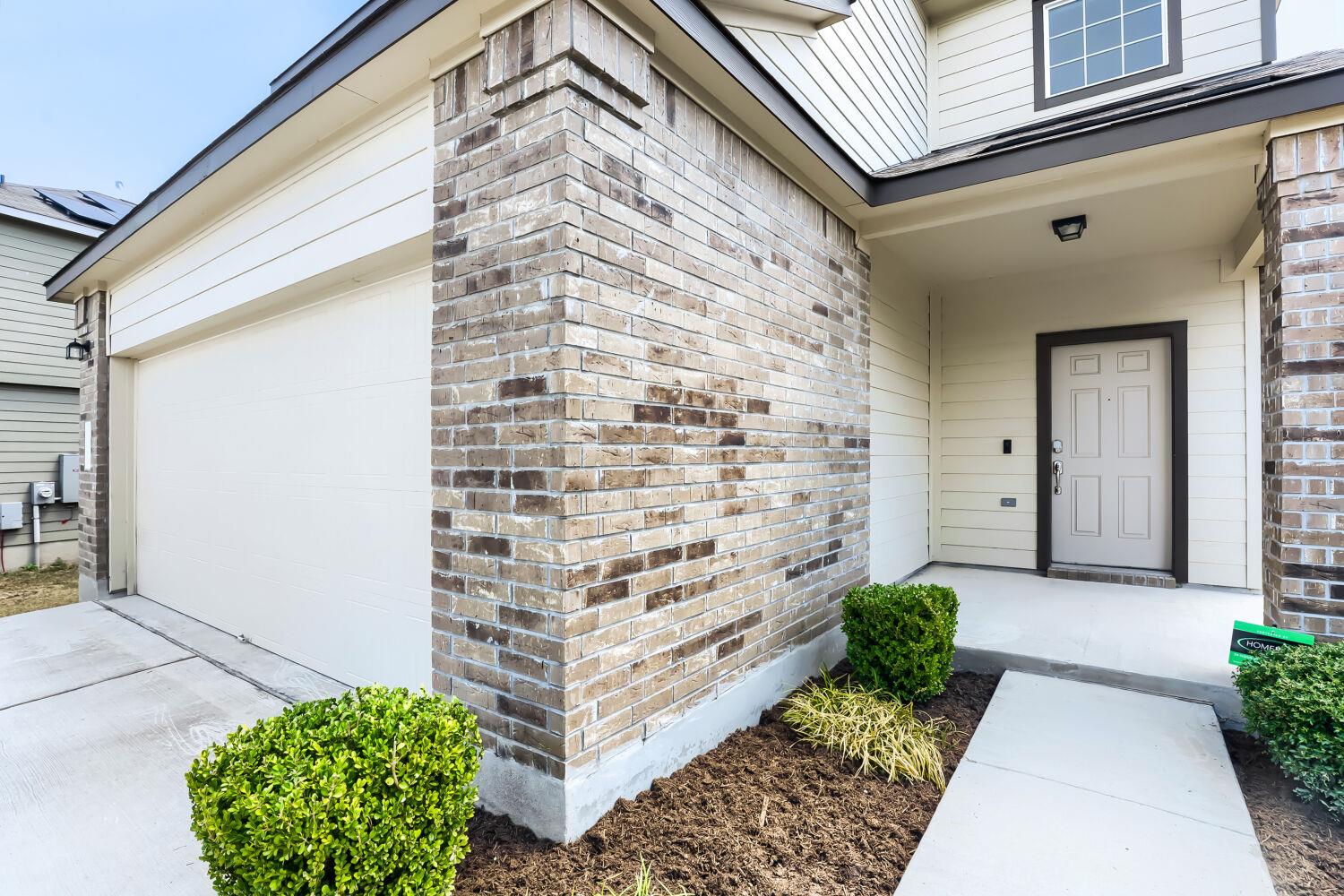 125  Guardian Angel Ct, Jarrell, TX 76537 — photo 1