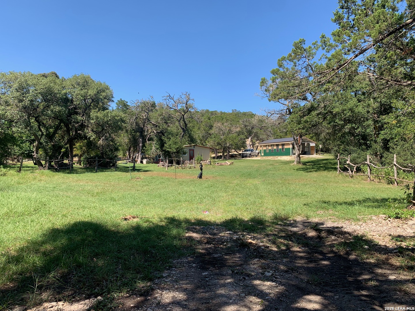 210 Mai Rd S, Kerrville, TX 78028 — photo 1