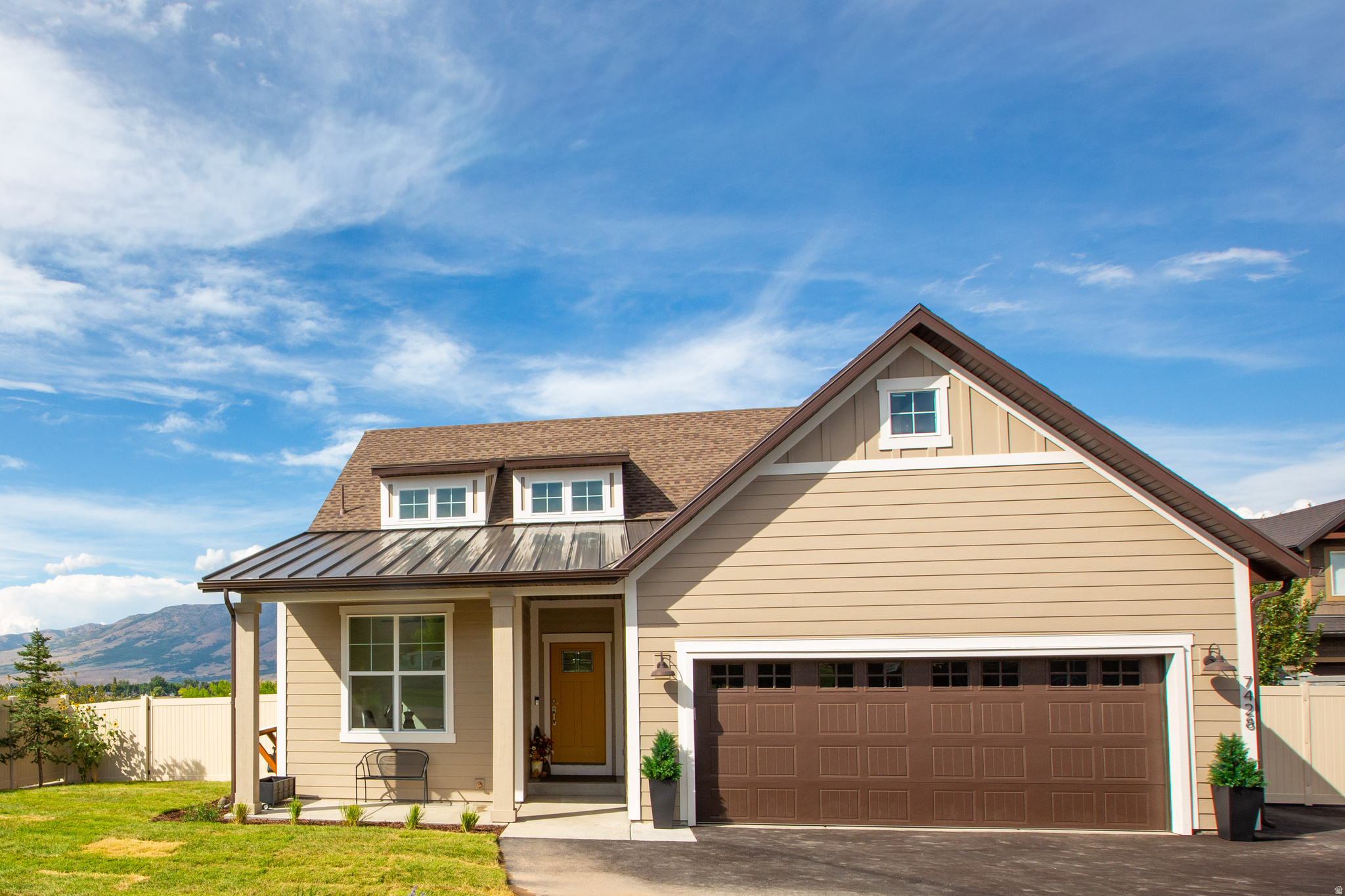7428 E 900 S, Huntsville, UT 84317 — photo 1