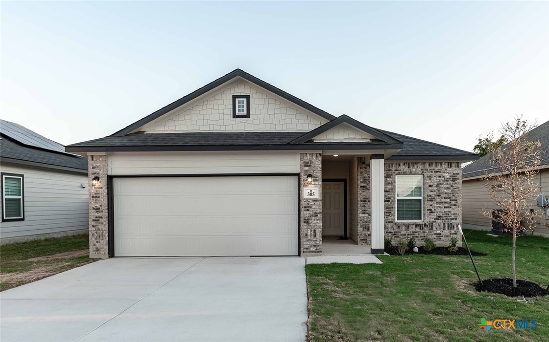305 Jean Street, Seguin, TX 78155 — photo 1