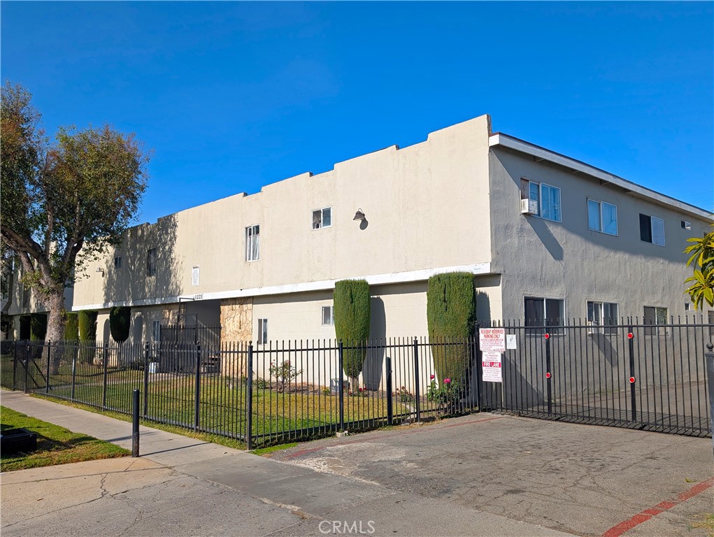1221 W Brook, Santa Ana, CA 92703 — photo 1