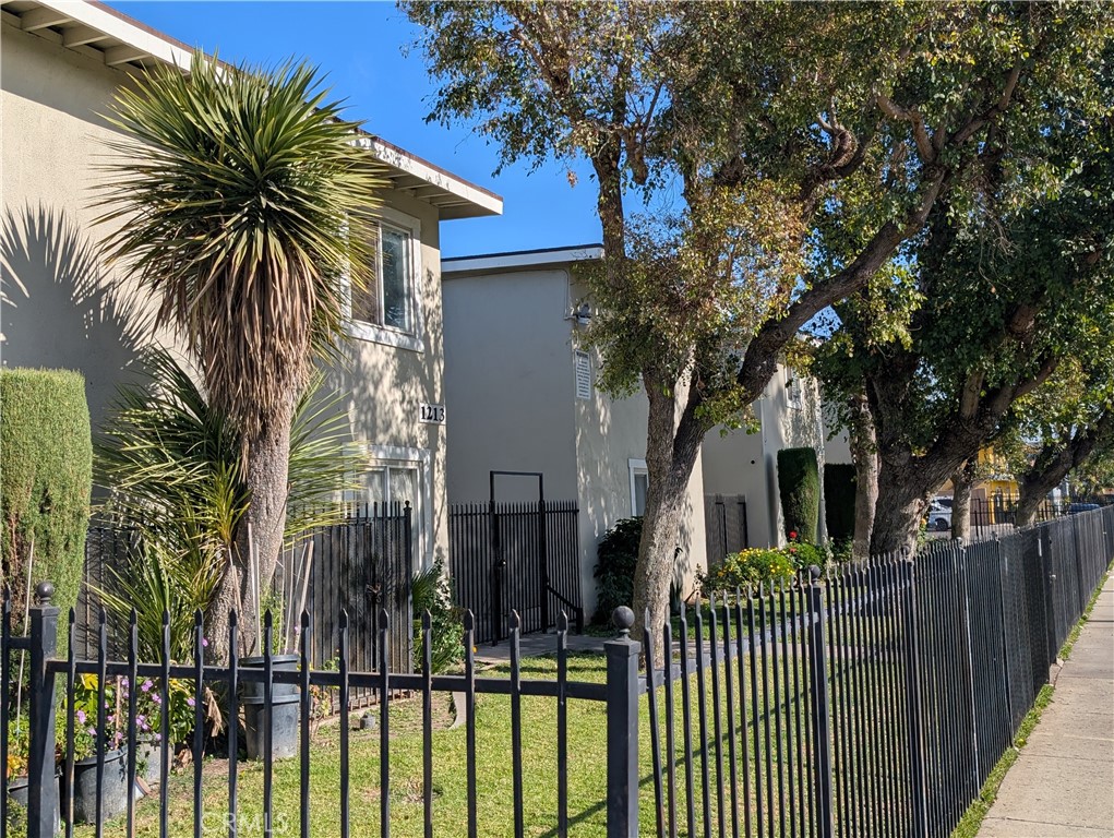 1213 W Brook, Santa Ana, CA 92703 — photo 1