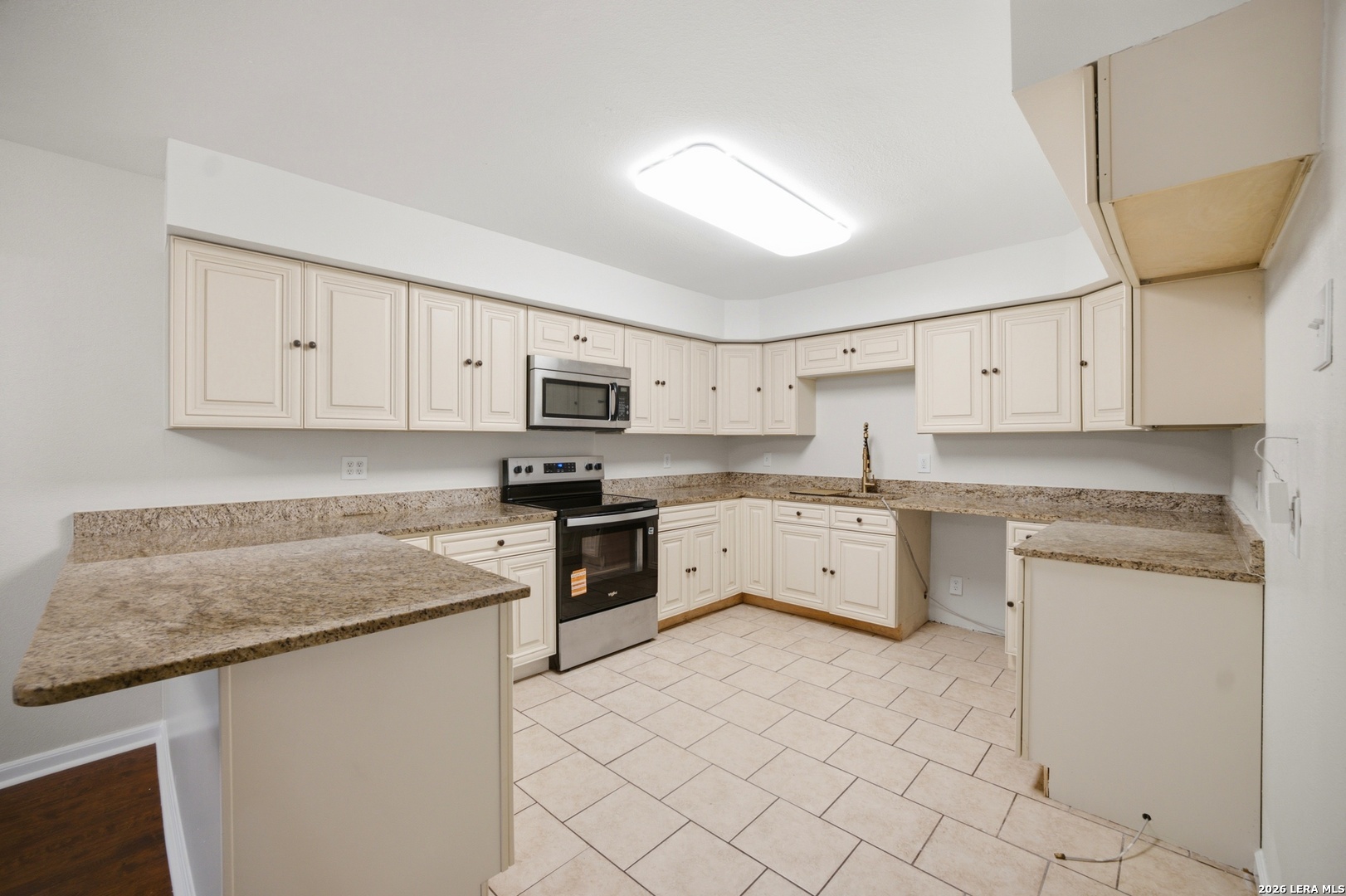 5127 CRUSADE DR, ,  78218 — photo 1