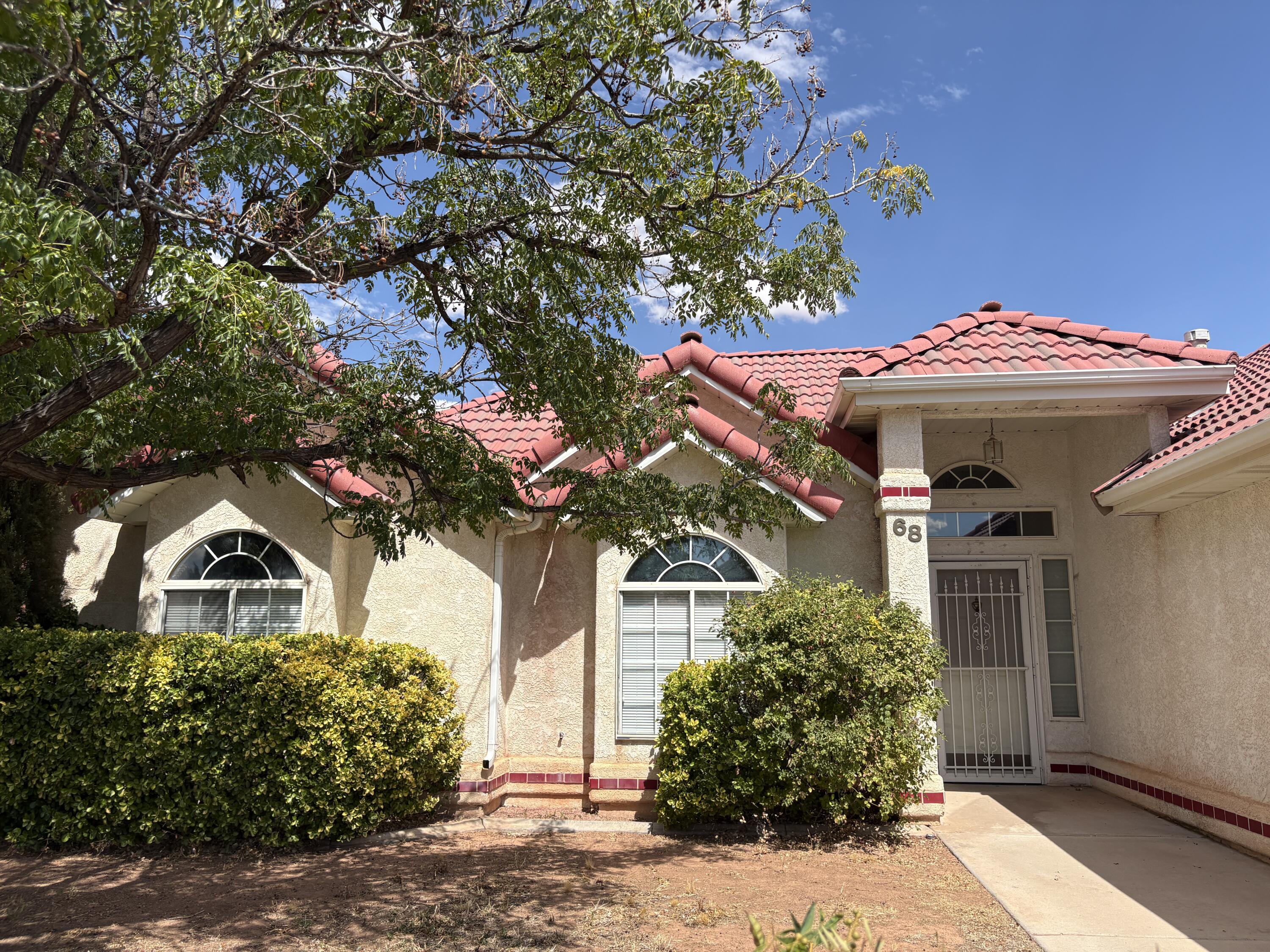 68 N 2250 CIR E, St George, UT 84790 — photo 1
