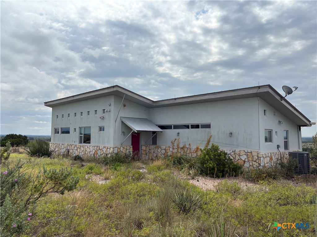 539 County Road 2001, Lampasas, TX 76550 — photo 1