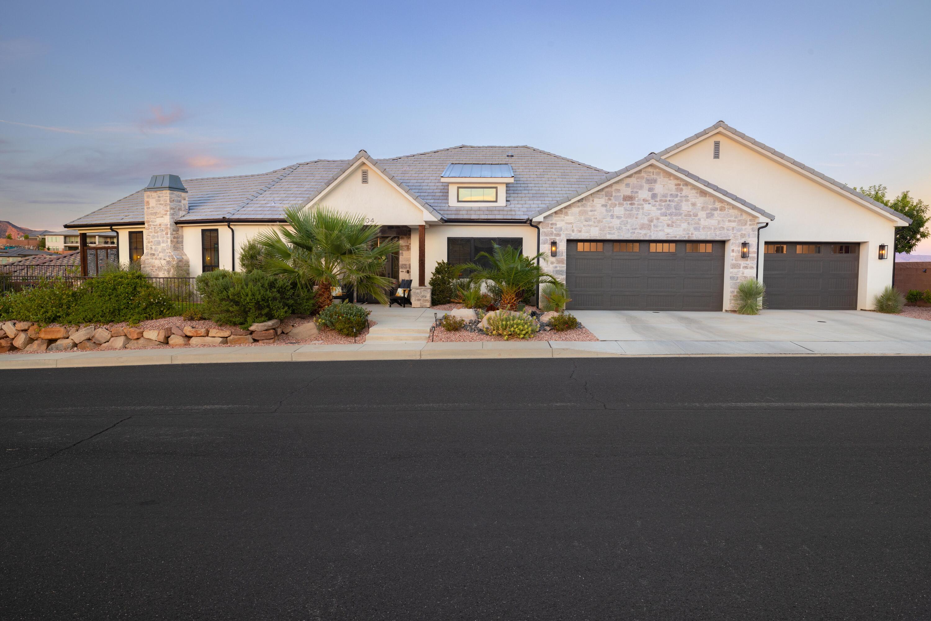 1904 N Vista Park Way, Washington, UT 84780 — photo 1