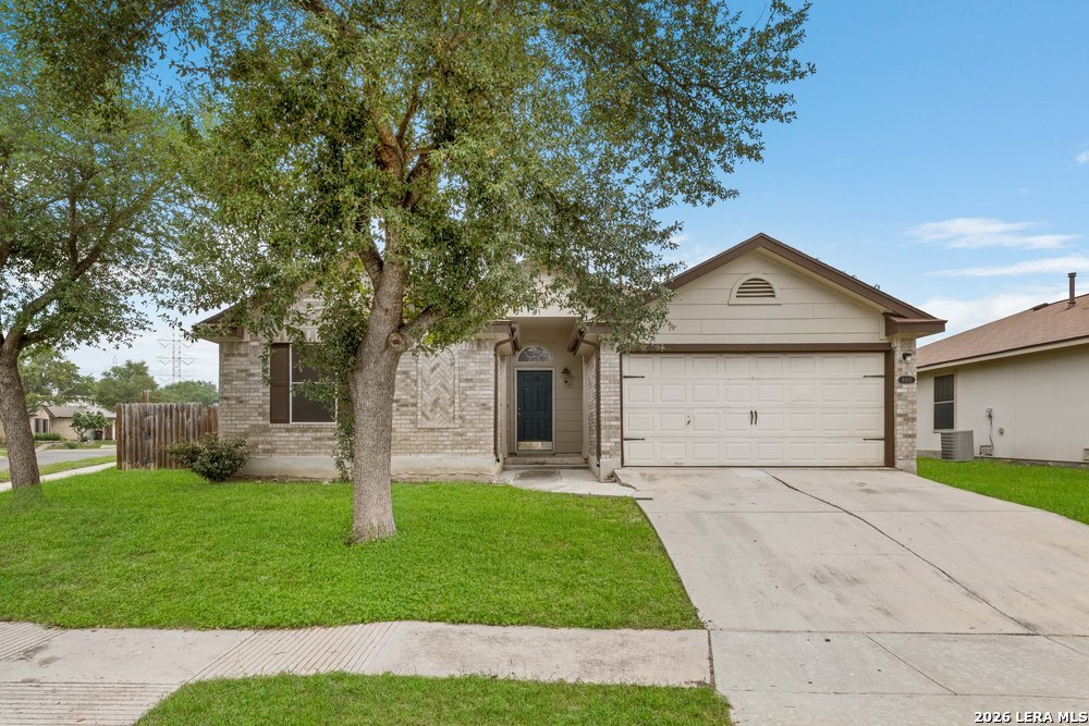 8403 Pigeonberry Drive, Converse, TX 78109 — photo 1