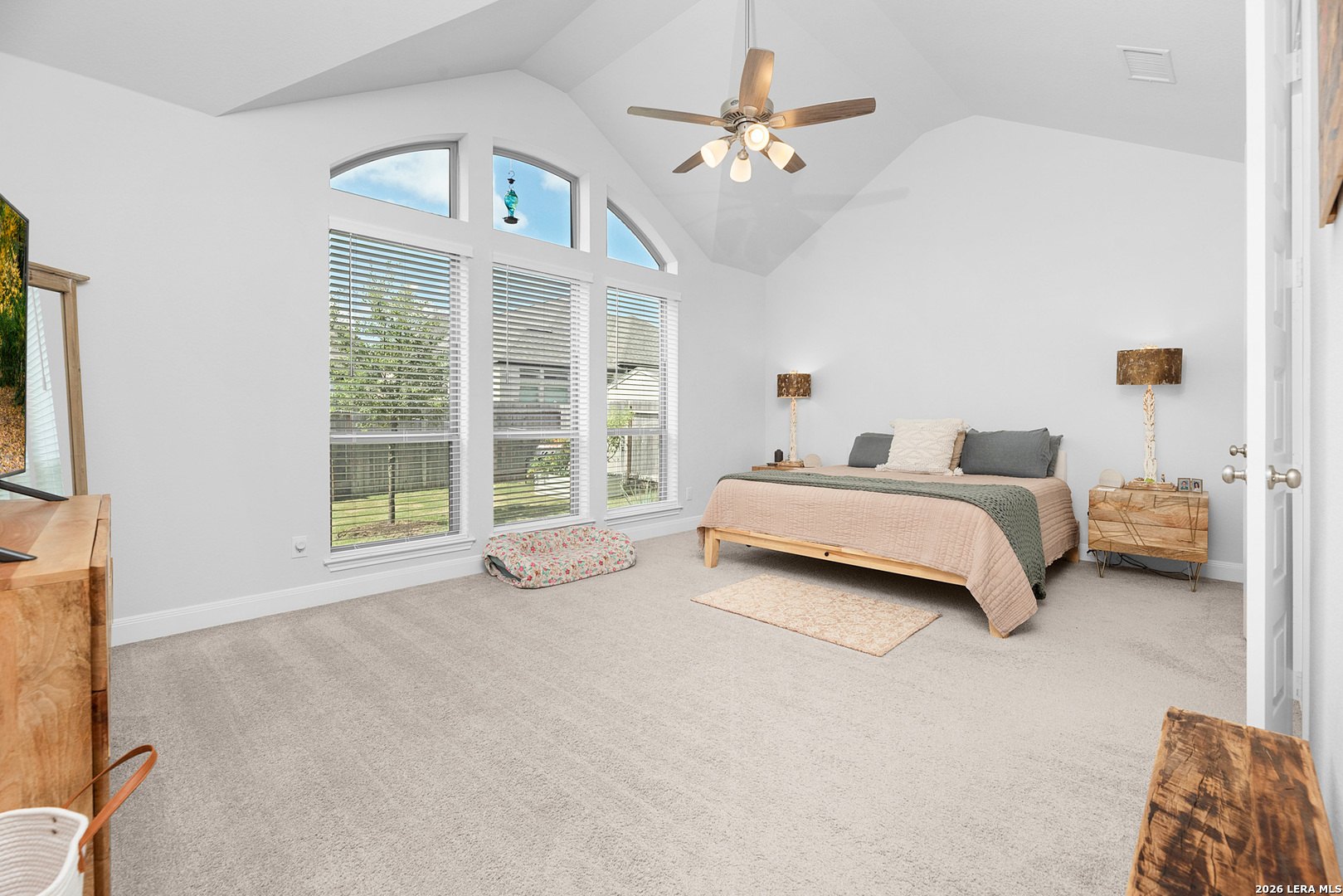 1713 FIELD BRK, , 78155 — photo 1