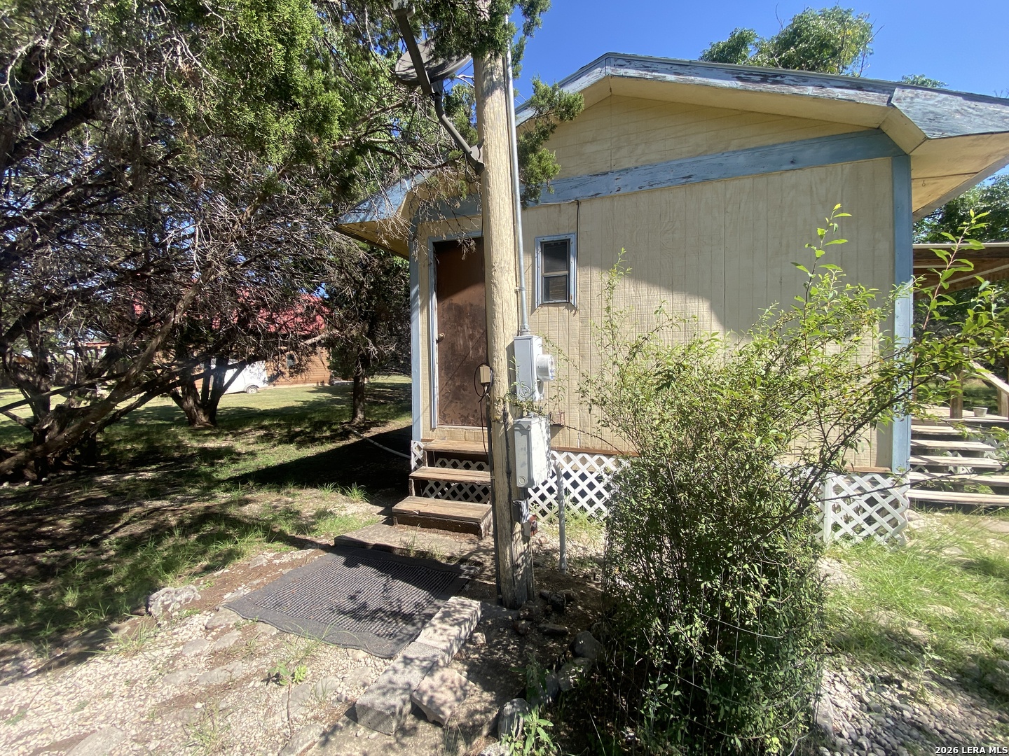 39 JIM DALRYMPLE DR, , 78873 — photo 1
