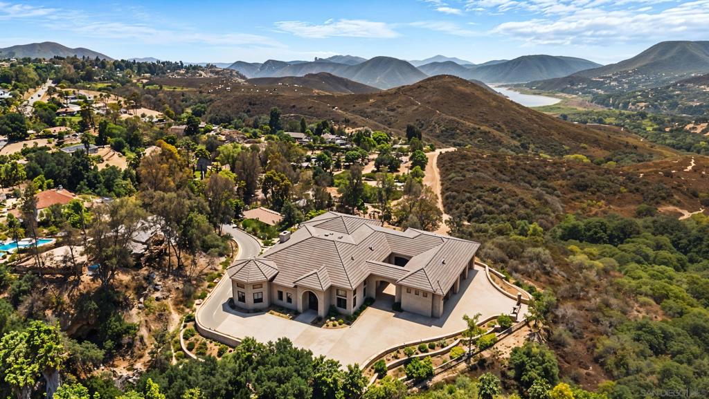 1974 Quail Glen Rd, Escondido, CA 92029 — photo 1