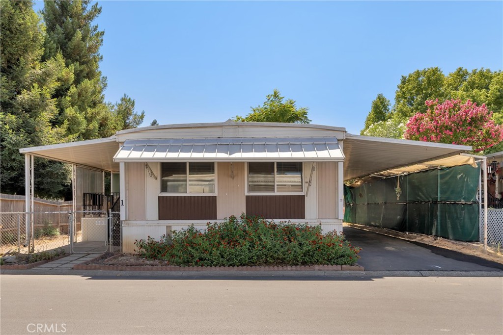 982 E Lassen Avenue 1, Chico, CA 95973 — photo 1