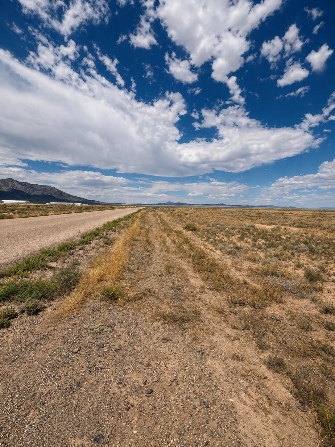 1300 W 24600 N, Lund, UT 84714