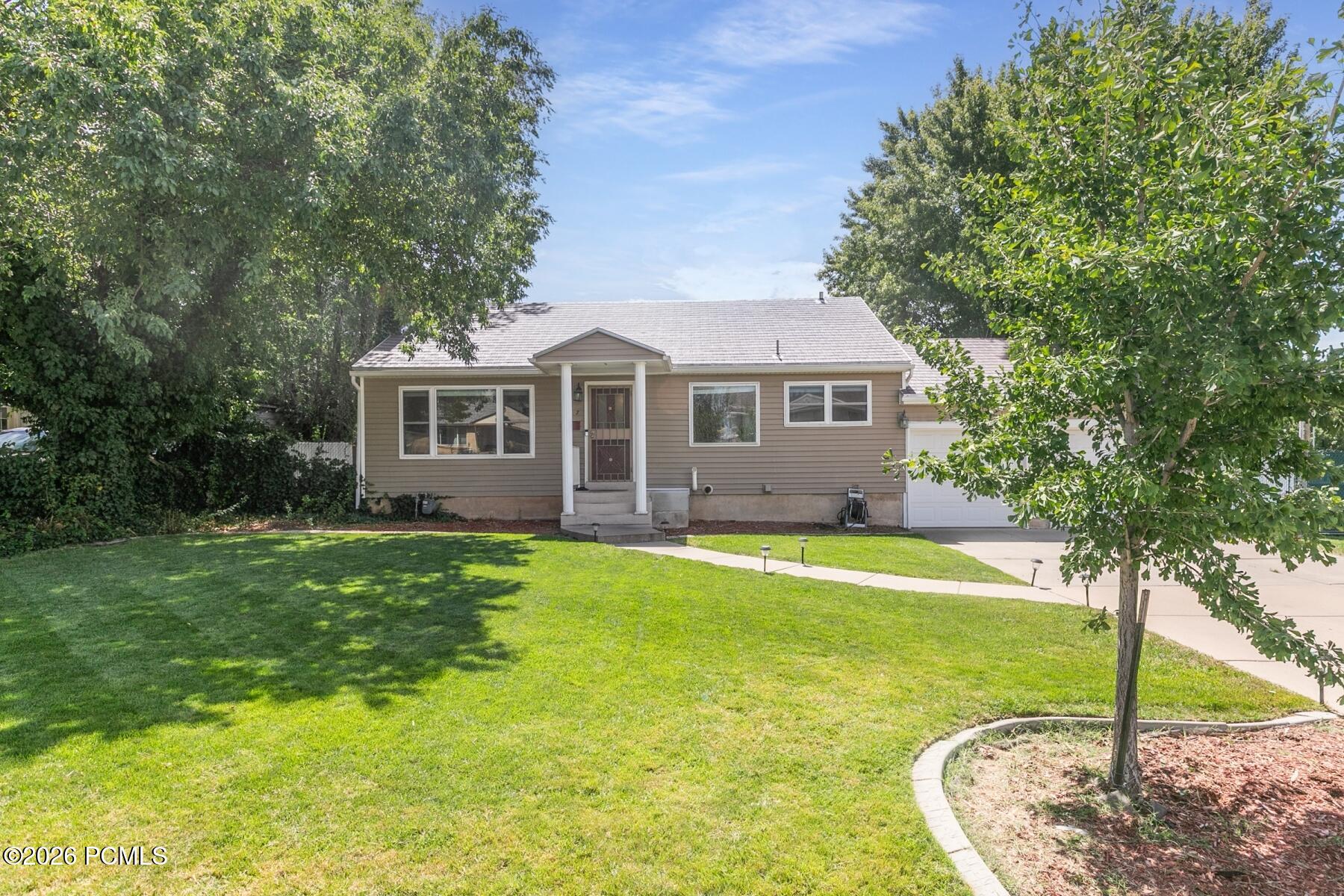 907 E Maple Street, Ogden, UT 84403 — photo 1