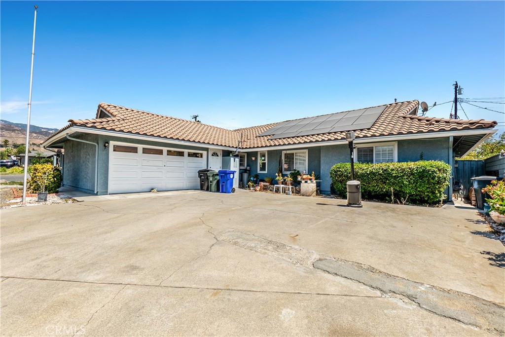 6061 Arden, Highland, CA 92346 — photo 1
