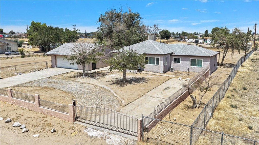 15212 Dos Palmas, Victorville, CA 92392 — photo 1