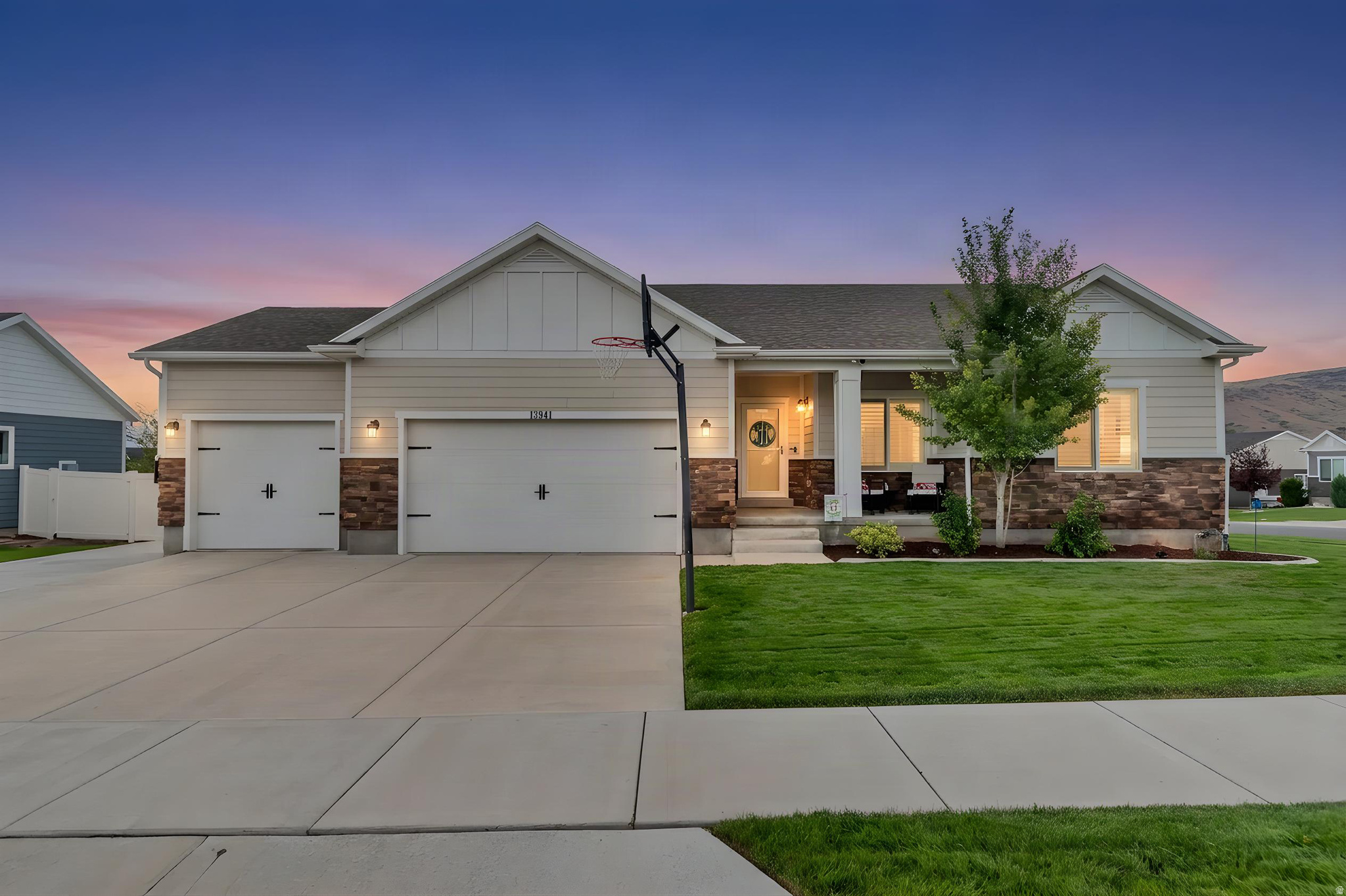 13941 S BIRCH LEAF DR, Herriman, UT 84096 — photo 1