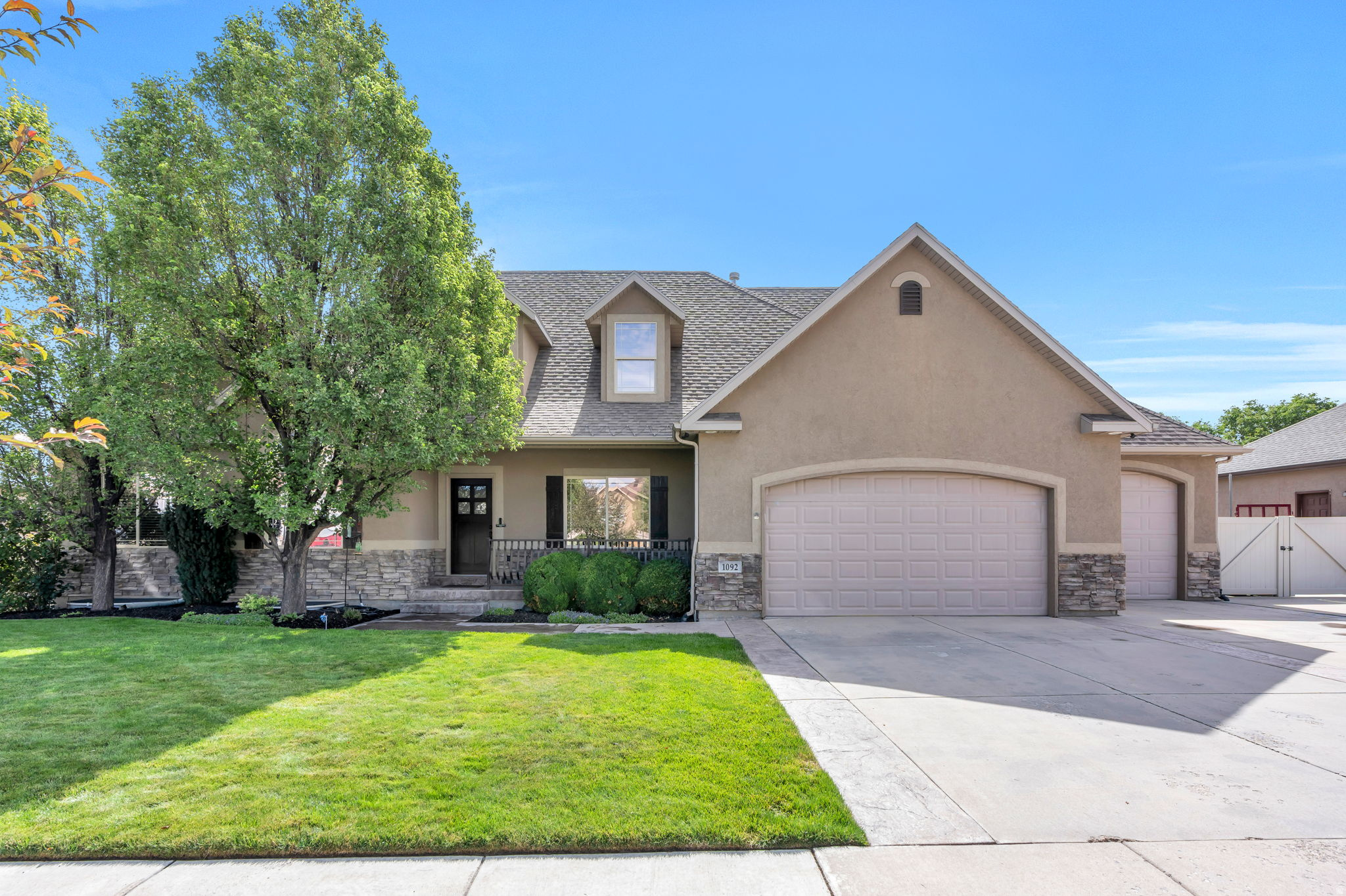 1092 N COYOTE RUN, Saratoga Springs, UT 84045 — photo 1