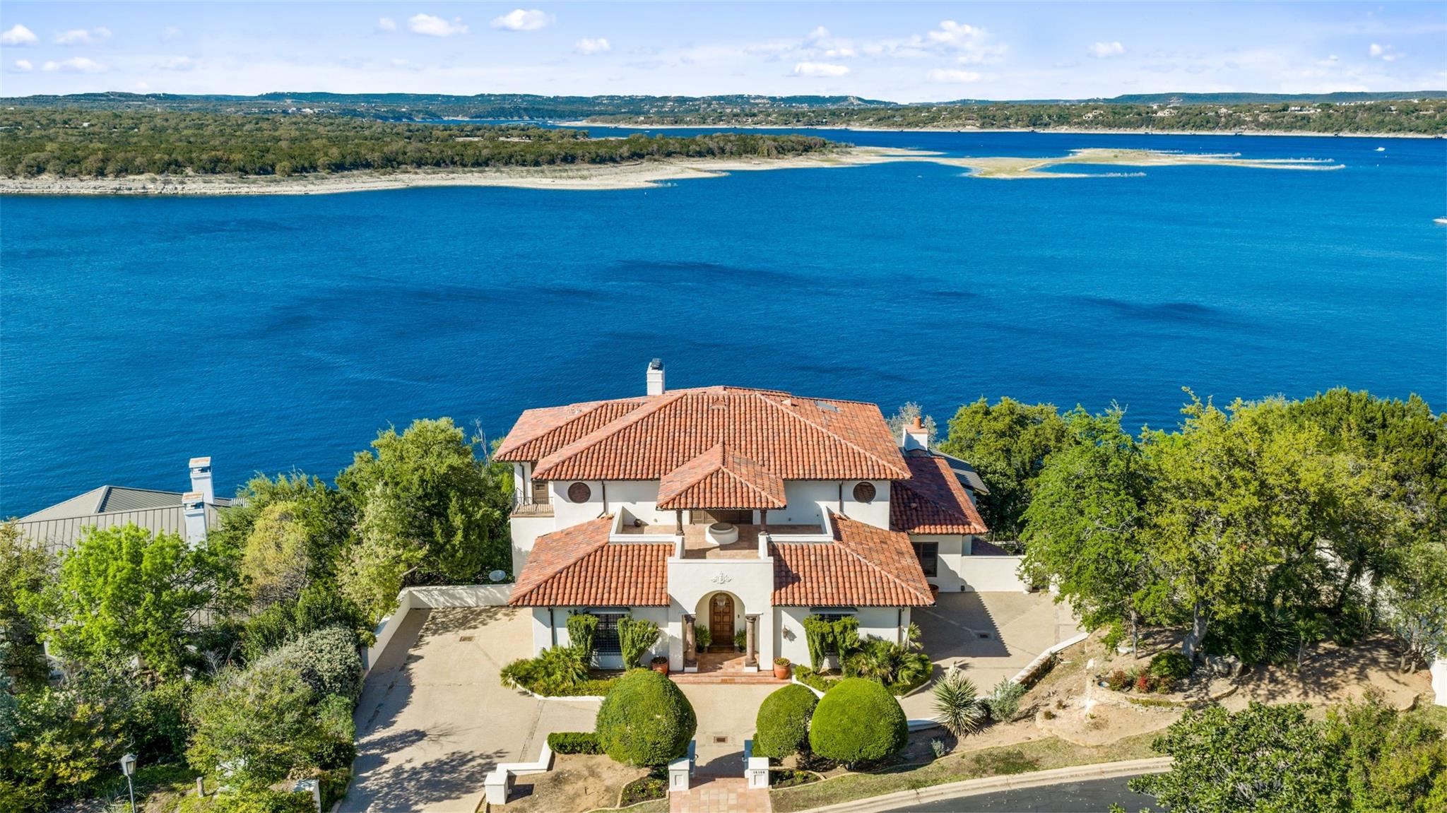 16106 Chateau, Austin, TX 78734 — photo 1