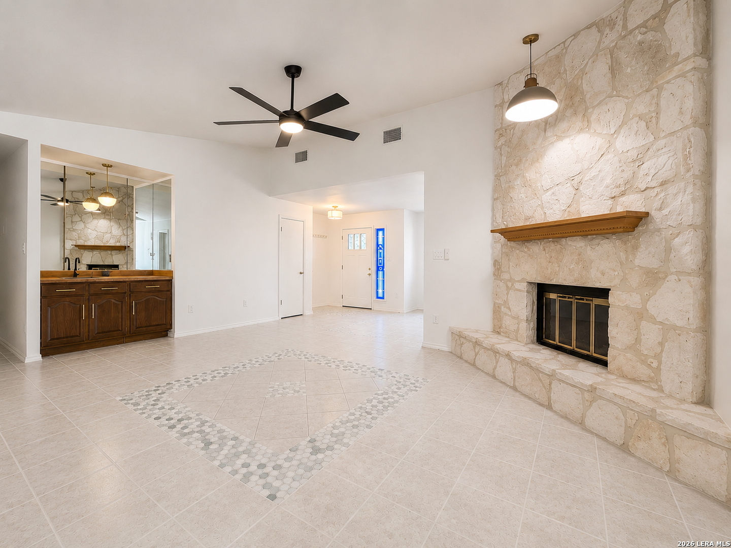 2119 CRESTED WALK, ,  78231 — photo 1