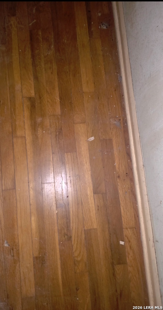 214 Glad, ,  78223 — photo 1