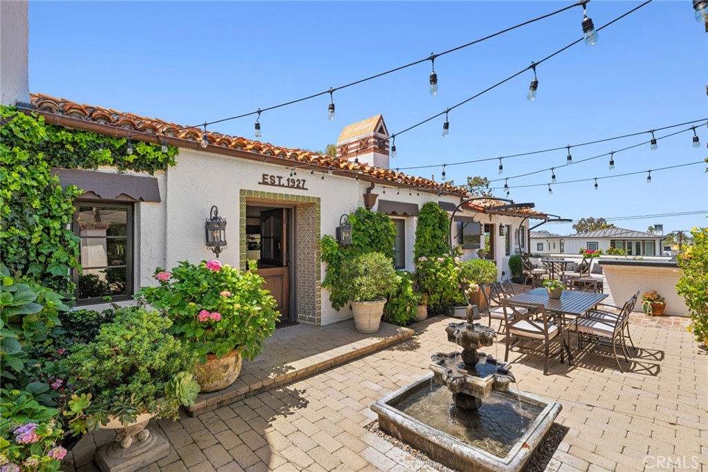 541 Hazel, Corona Del Mar, CA 92625 — photo 1