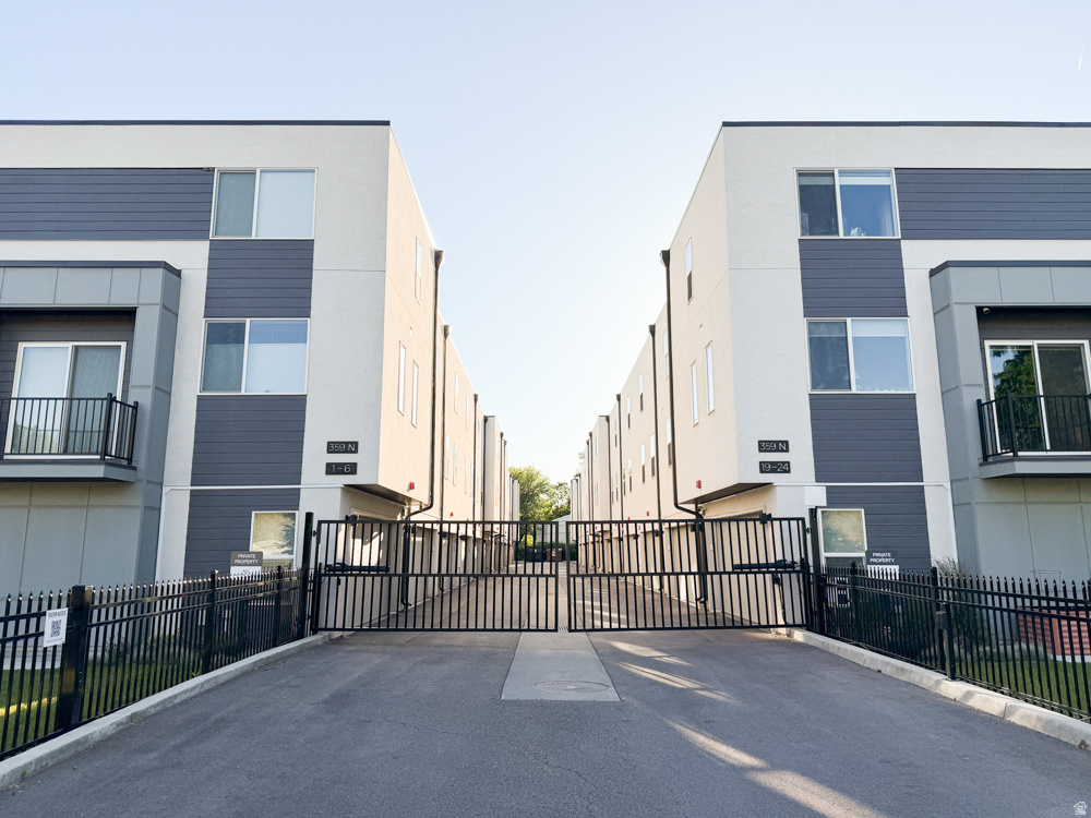 359 N 700 W #3, Salt Lake City, UT 84116 — photo 1