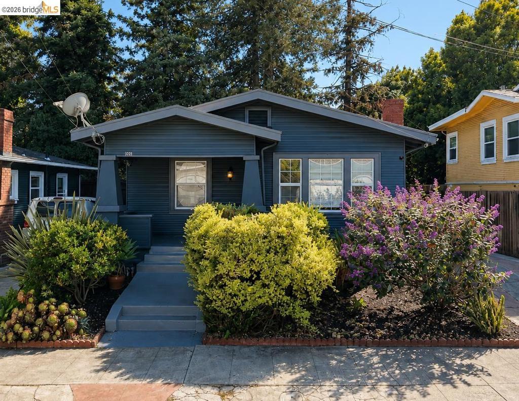 3221 Delaware St, Oakland, CA 94602 — photo 1