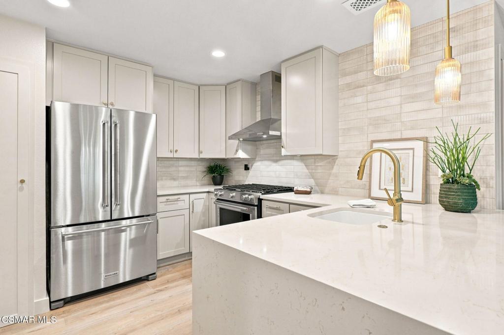 578 Via Colinas, Westlake Village, CA 91362 — photo 1