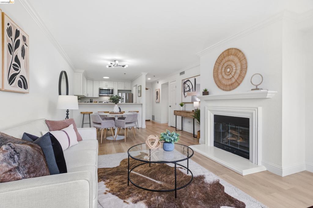 535 Pierce Street Unit #3109, Albany, CA 94706 — photo 1