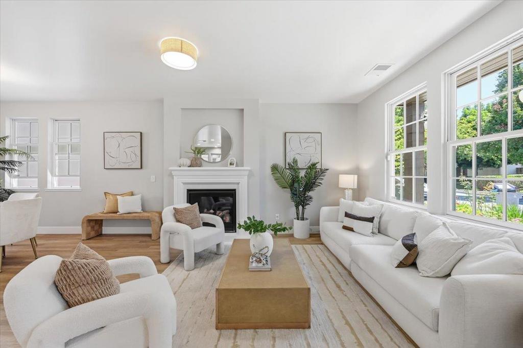 936 Valencia Avenue, Mountain View, CA 94040 — photo 1