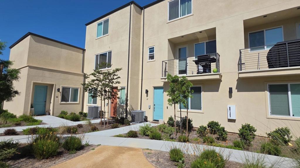 5340 Seacliff Pl 35, San Diego, CA 92154 — photo 1