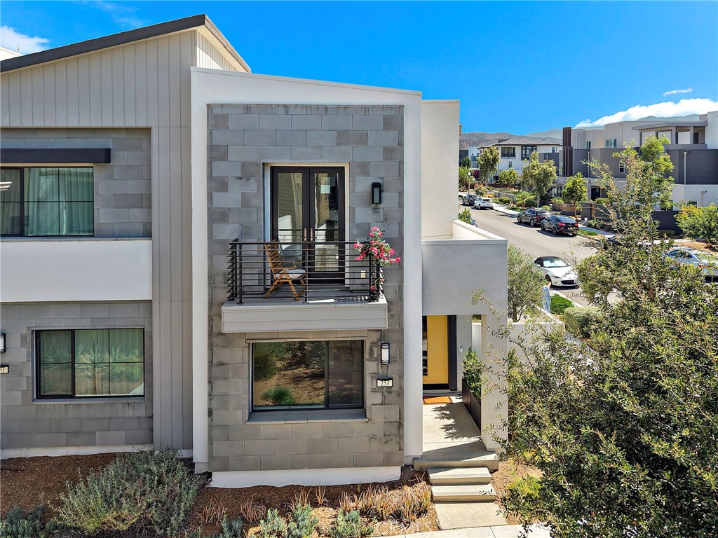 253 Novel, Irvine, CA 92618 — photo 1