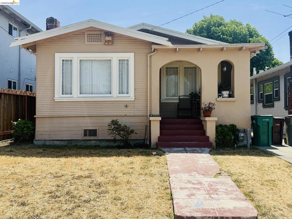 2750 79Th Ave, Oakland, CA 94605 — photo 1