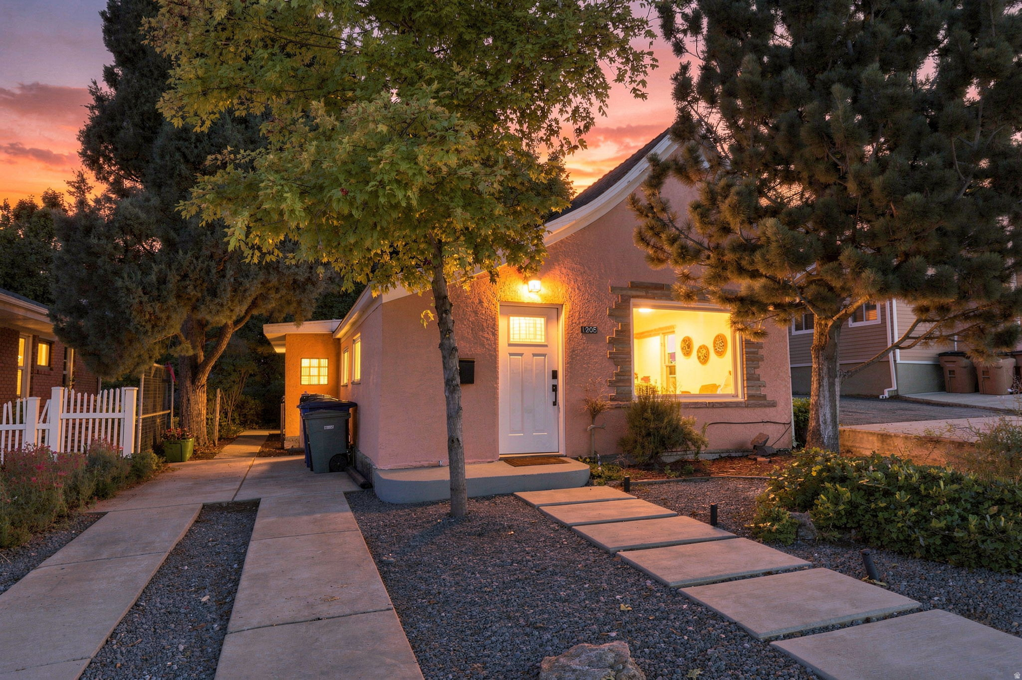 1205 E EMERSON AVE, Salt Lake City, UT 84105 — photo 1