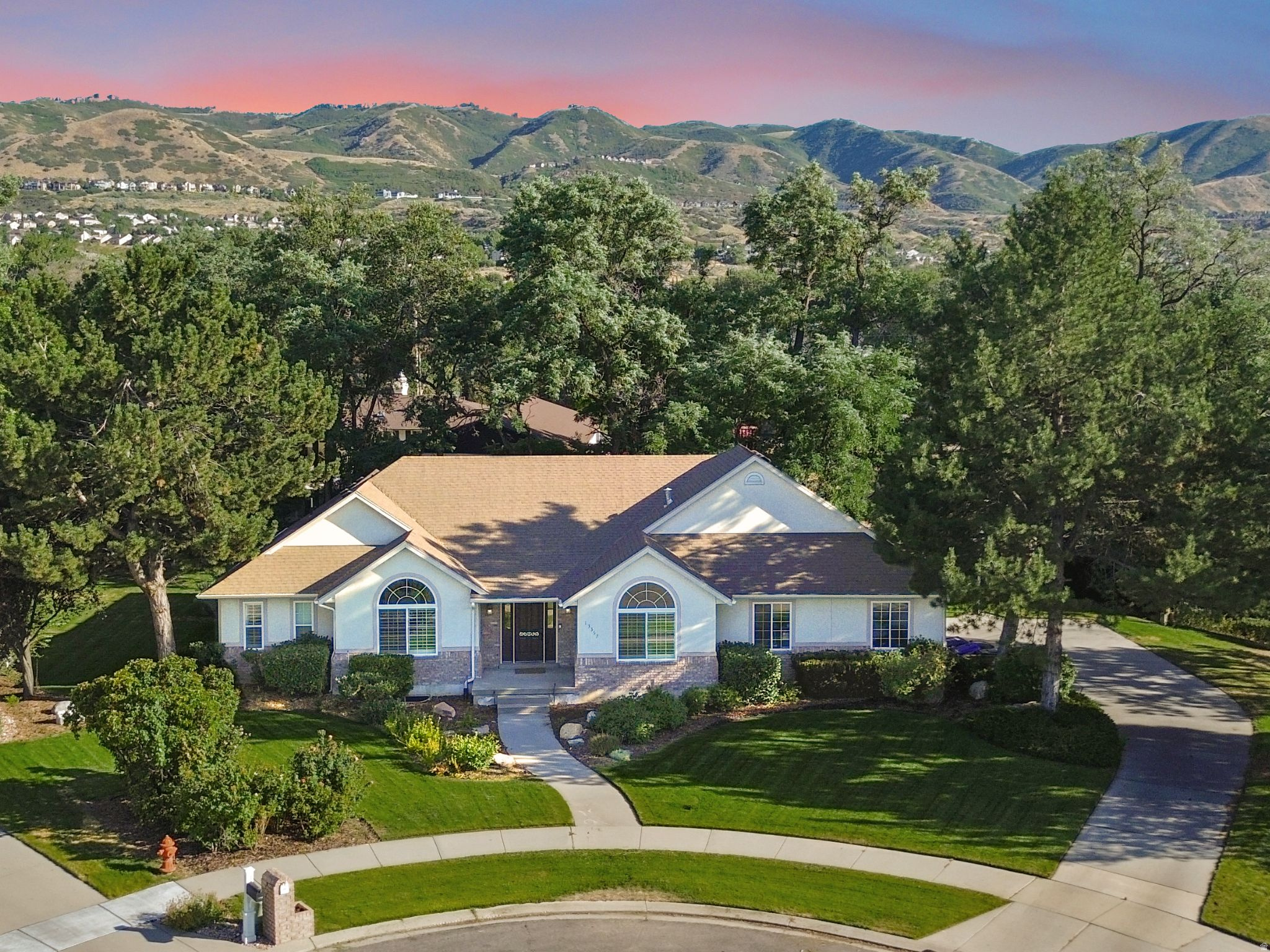13357 S TRAIL RIDER CIR, Draper, UT 84020 — photo 1
