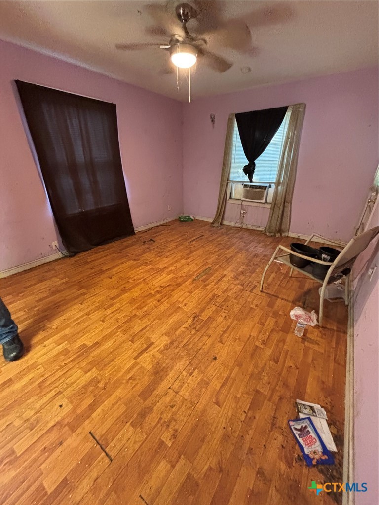 2505 Cardinal, Victoria, TX 77901 — photo 1