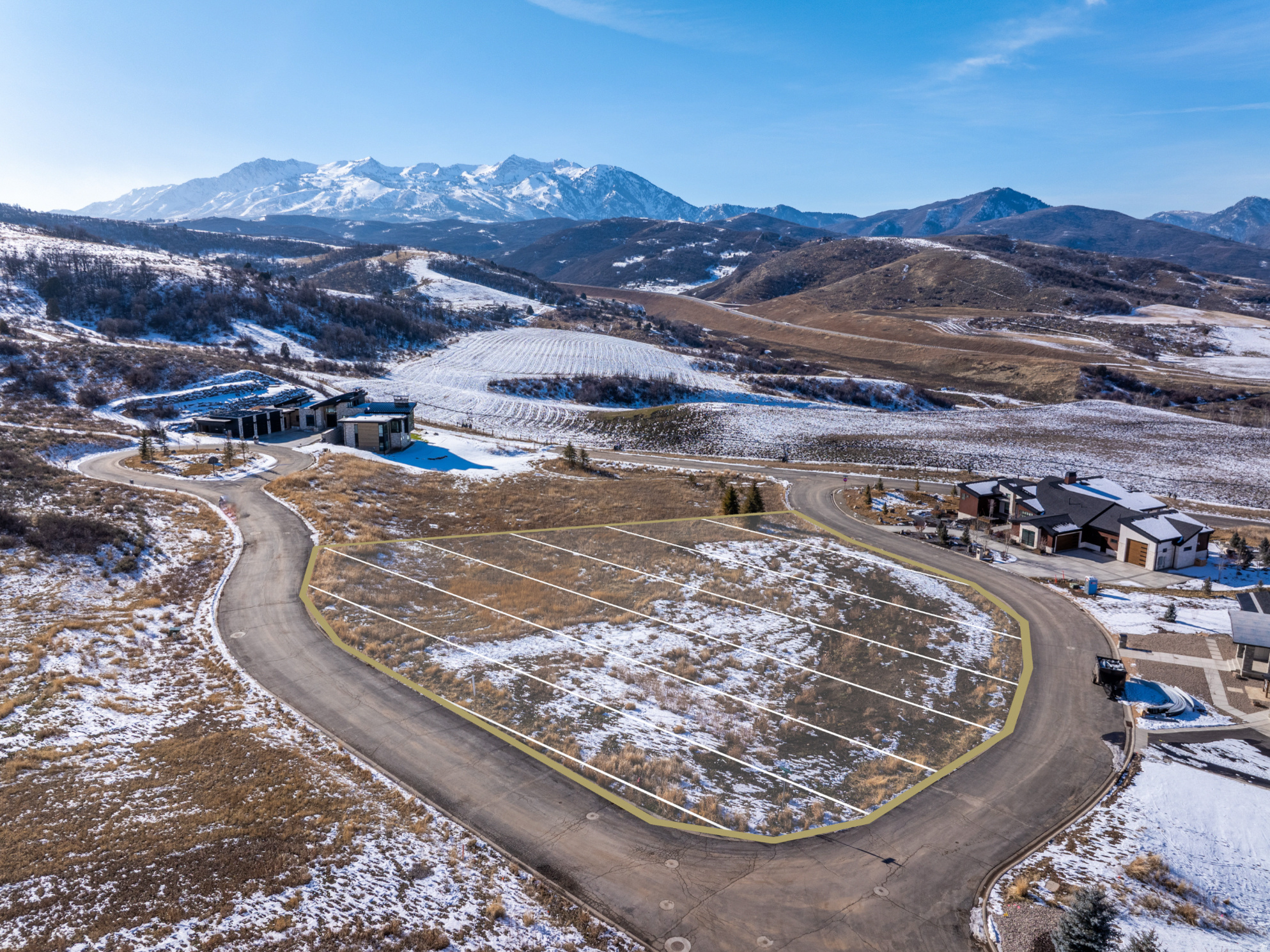 7545 E DOGWOOD DR, Huntsville, UT 84317 — photo 1