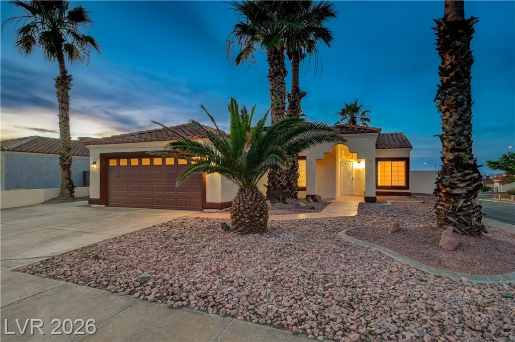 400 Breeze Way, Henderson, NV 89015 — photo 1