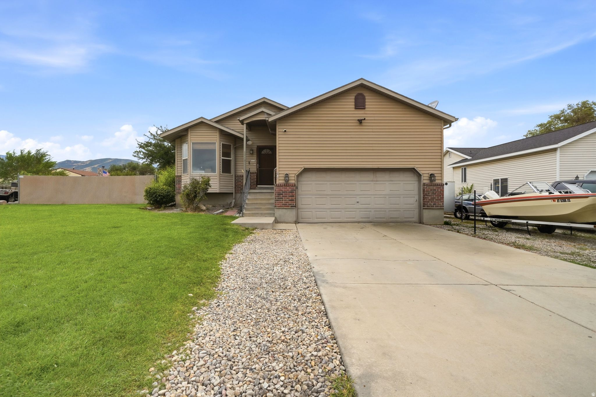 2932 S FETZER DR, Magna, UT 84044 — photo 1