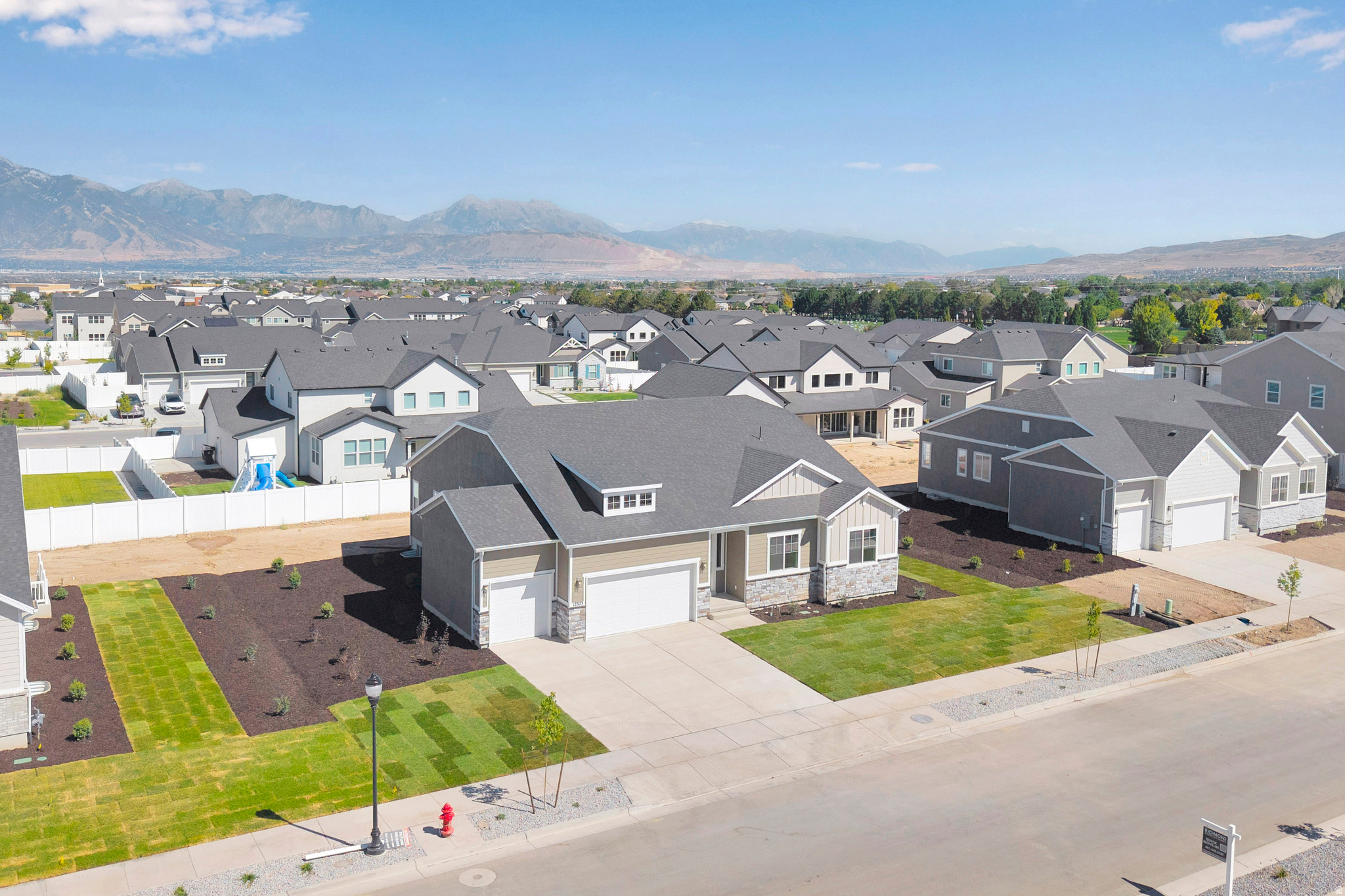 6289 W WAPITI RIDGE LN #423, Herriman, UT 84096 — photo 1