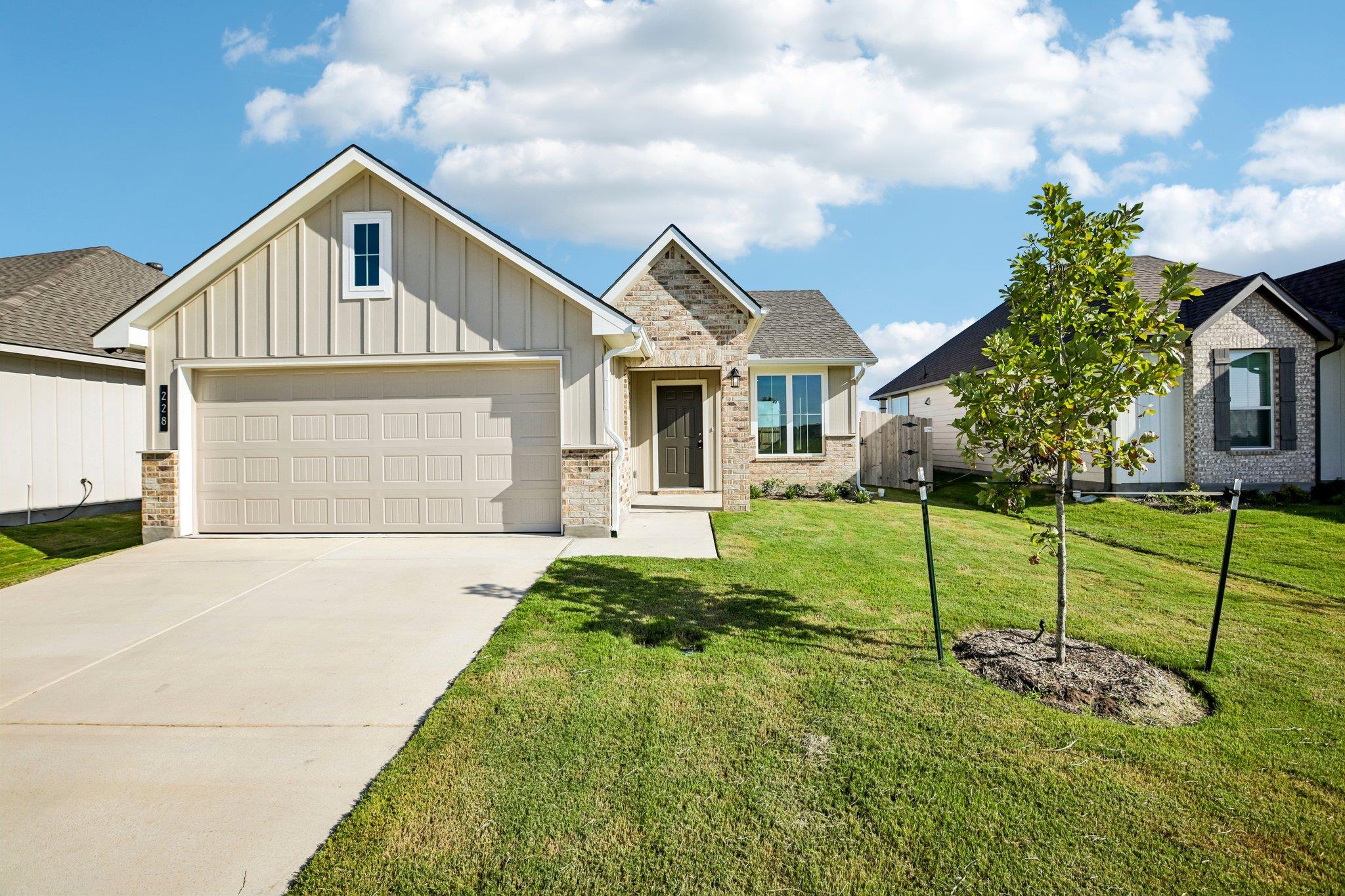 228 Gus, Georgetown, TX 78626 — photo 1